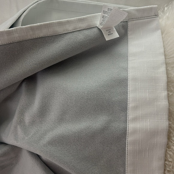 Brookstone Blackout RodPocket Curtain Set of 2 Panels 50”x96” White like new 🏖️ - Picture 7 of 7